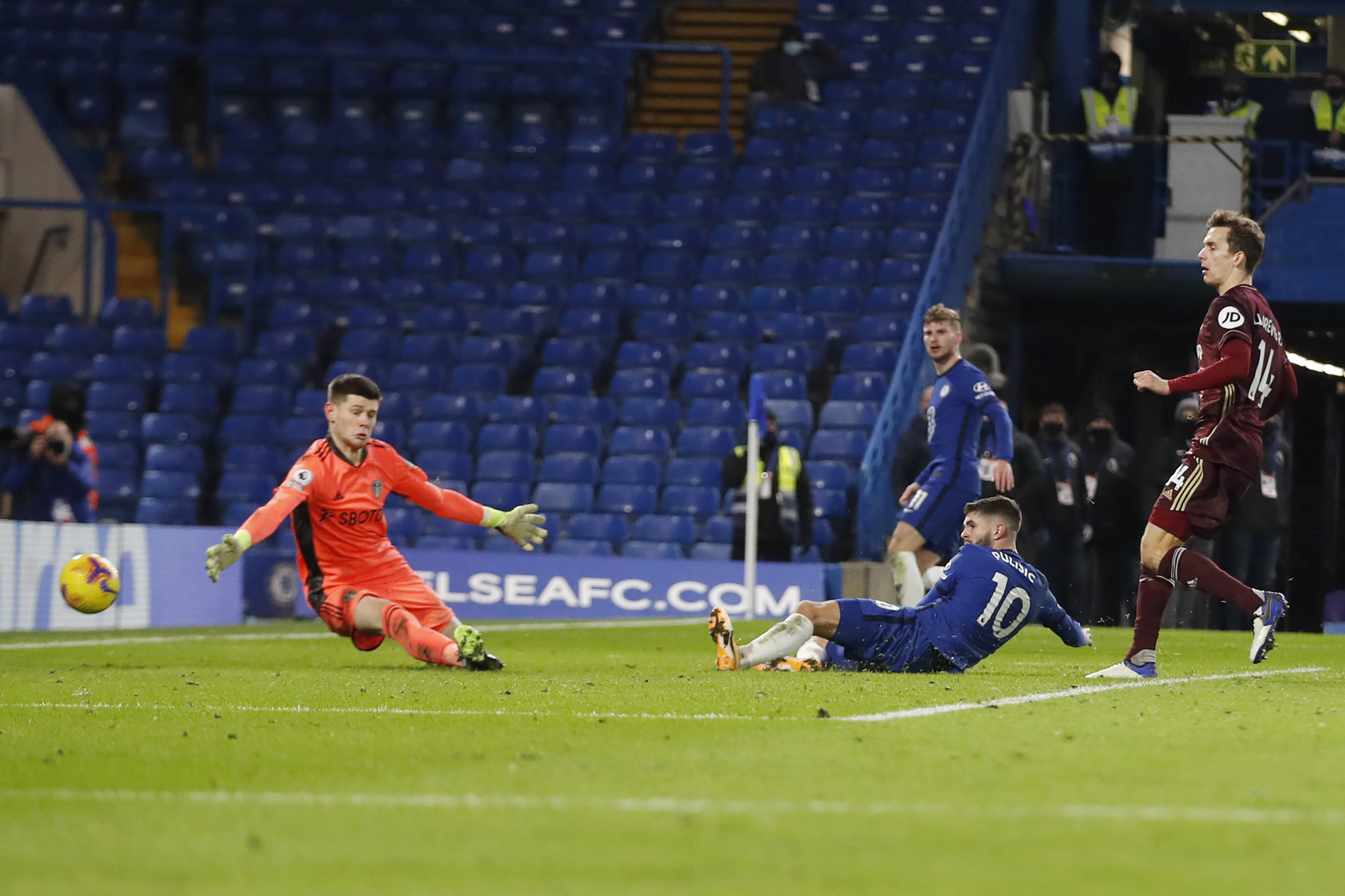 球迷可以更 球迷可以更